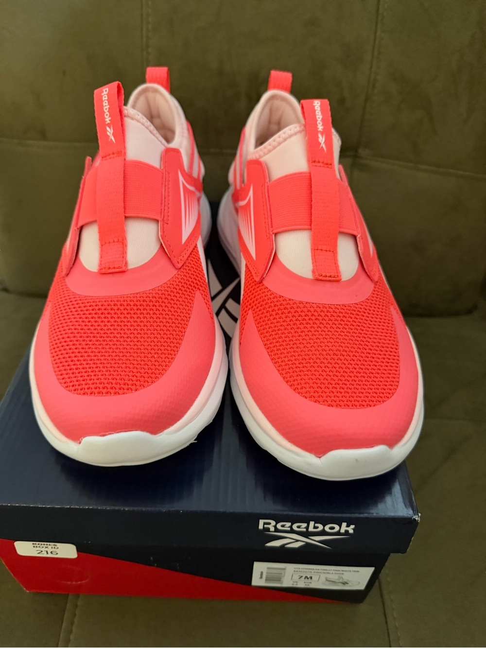 Reebok Spinner Girls Slip‑On Sneakers – Coral Pink (Kids 6M)